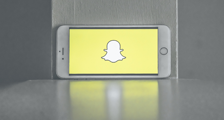 Snapchat ad bidding: how to boost your ROI in display advertising