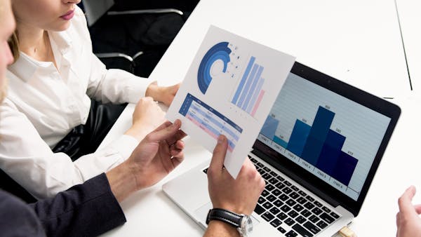 How to Increase Content Views on LinkedIn for Marketing in 2025